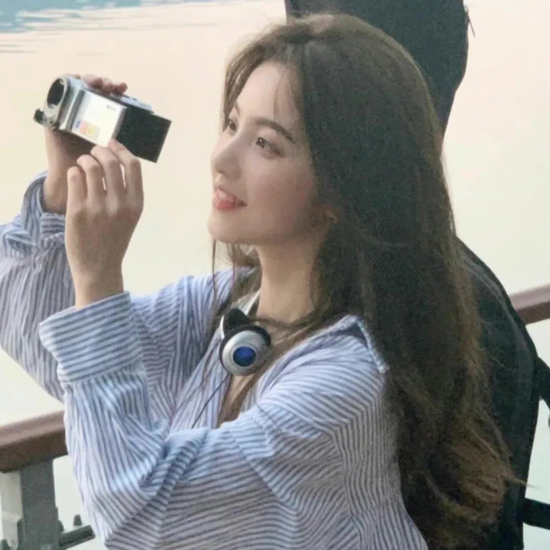 应援团少女